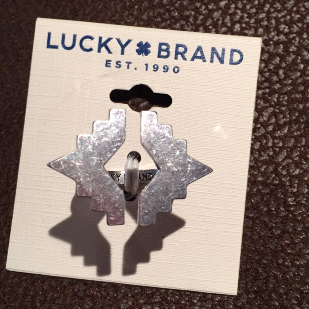 NWT Lucky Brand Silvertone Geometric Ring